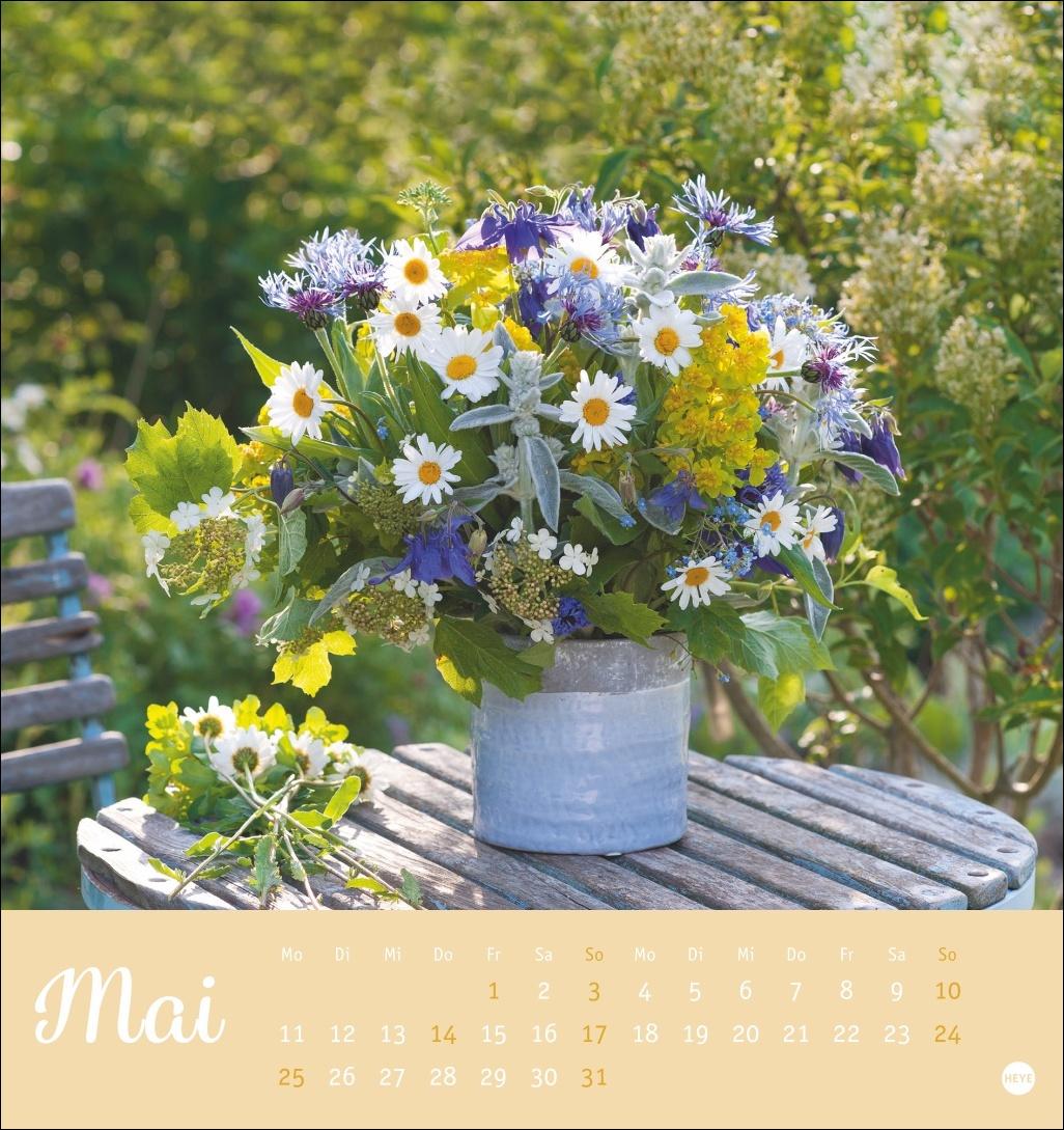 Bild: 9783756410590 | Herzliche Blumengrüße Postkartenkalender 2026 | Heye | Kalender | 2026