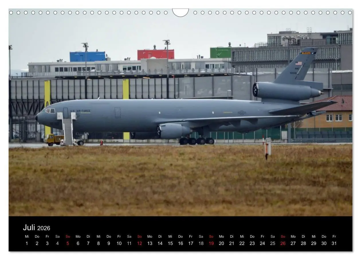 Bild: 9783516120790 | Militär Air-Cargo (Wandkalender 2026 DIN A3 quer), CALVENDO...