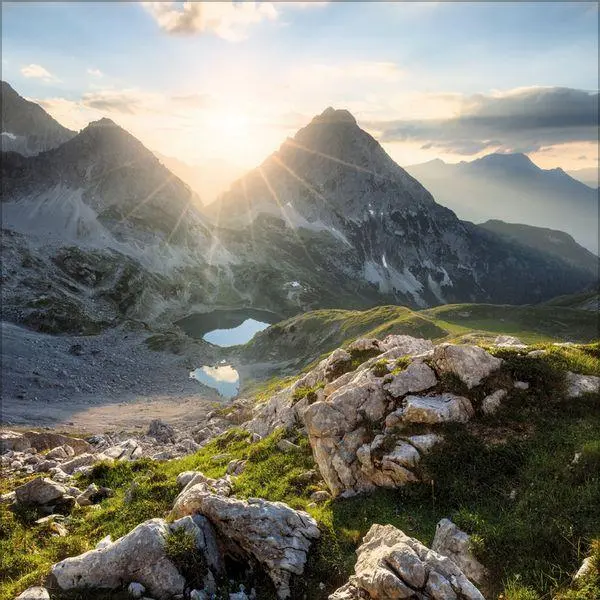 Bild: 9783819300790 | Alpen 2027 | Broschürenkalender mit Ferienterminen. Format: 30 x 30 cm