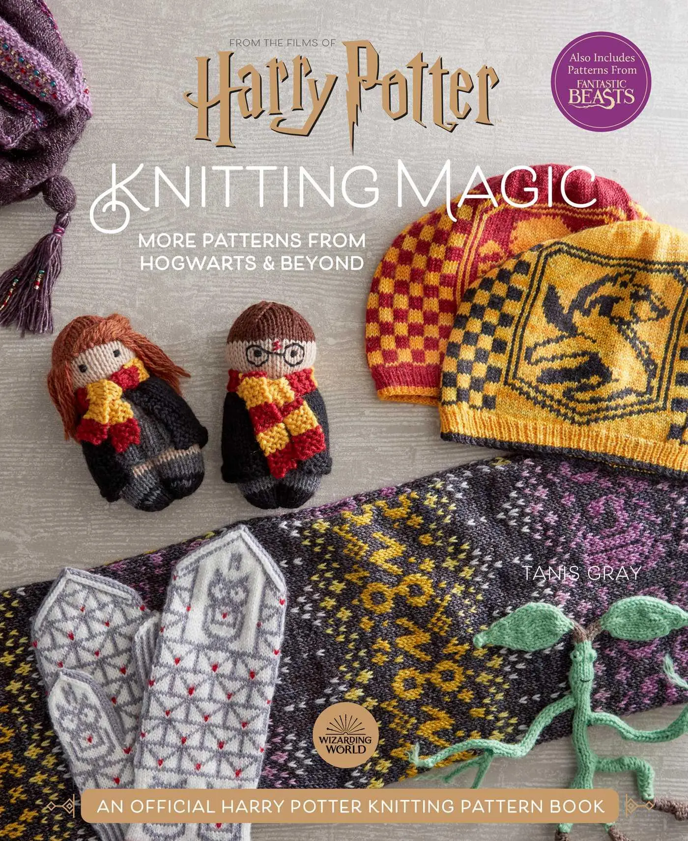 Cover: 9781647221690 | Harry Potter: Knitting Magic: More Patterns from Hogwarts and Beyond