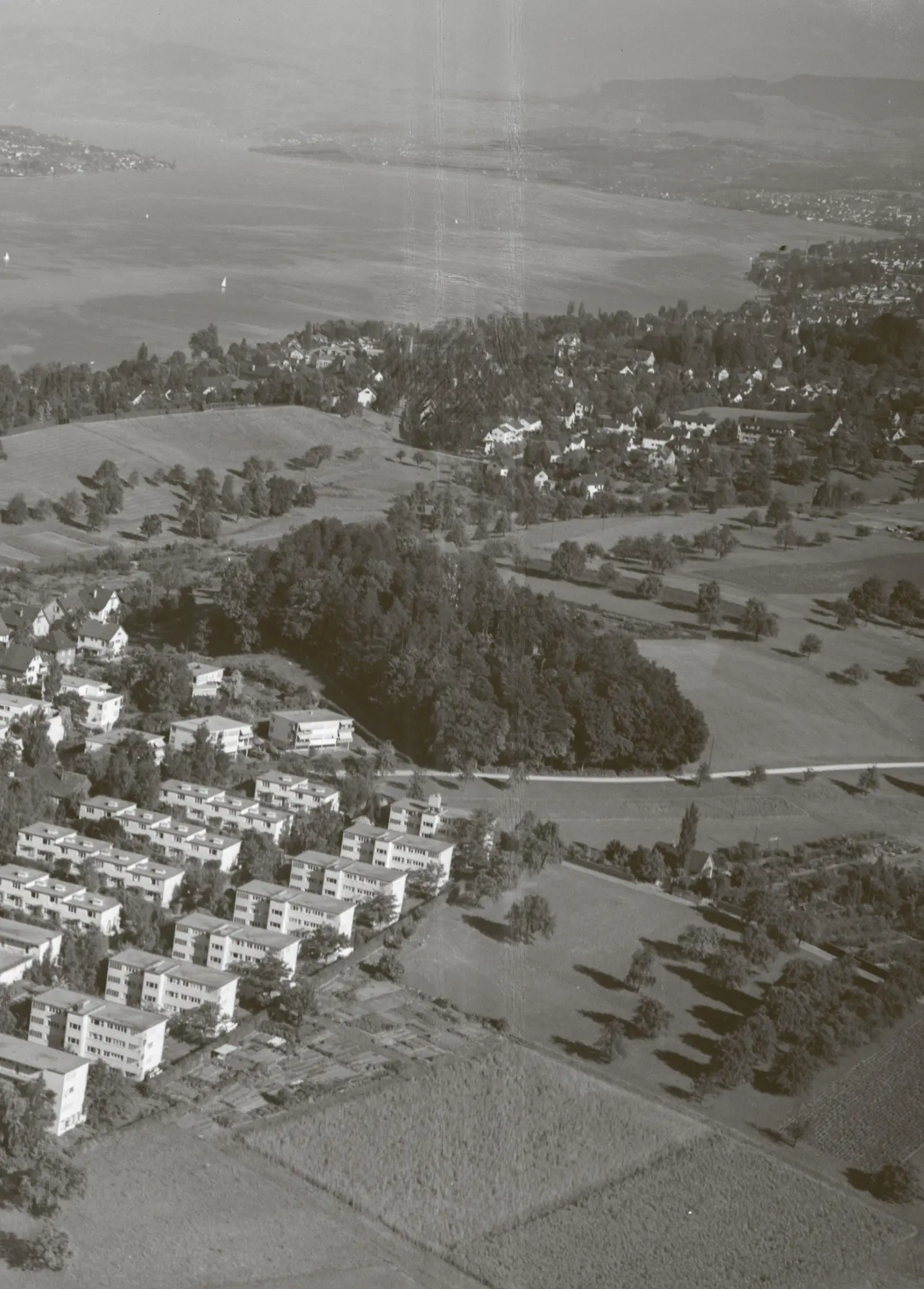 Bild: 9783986121990 | Frauen leben im Neubühl | Vom Wohnen in einer Ikone | König (u. a.)