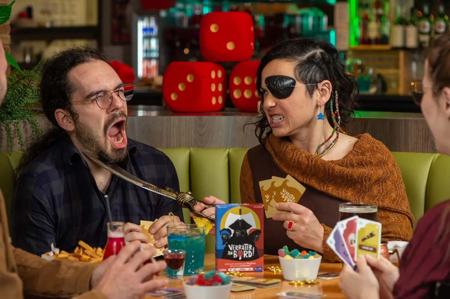Bild: 3770017333190 | Verräter an Bord | Jean-Xia Chou | Spiel | 333190 | Deutsch | 2024