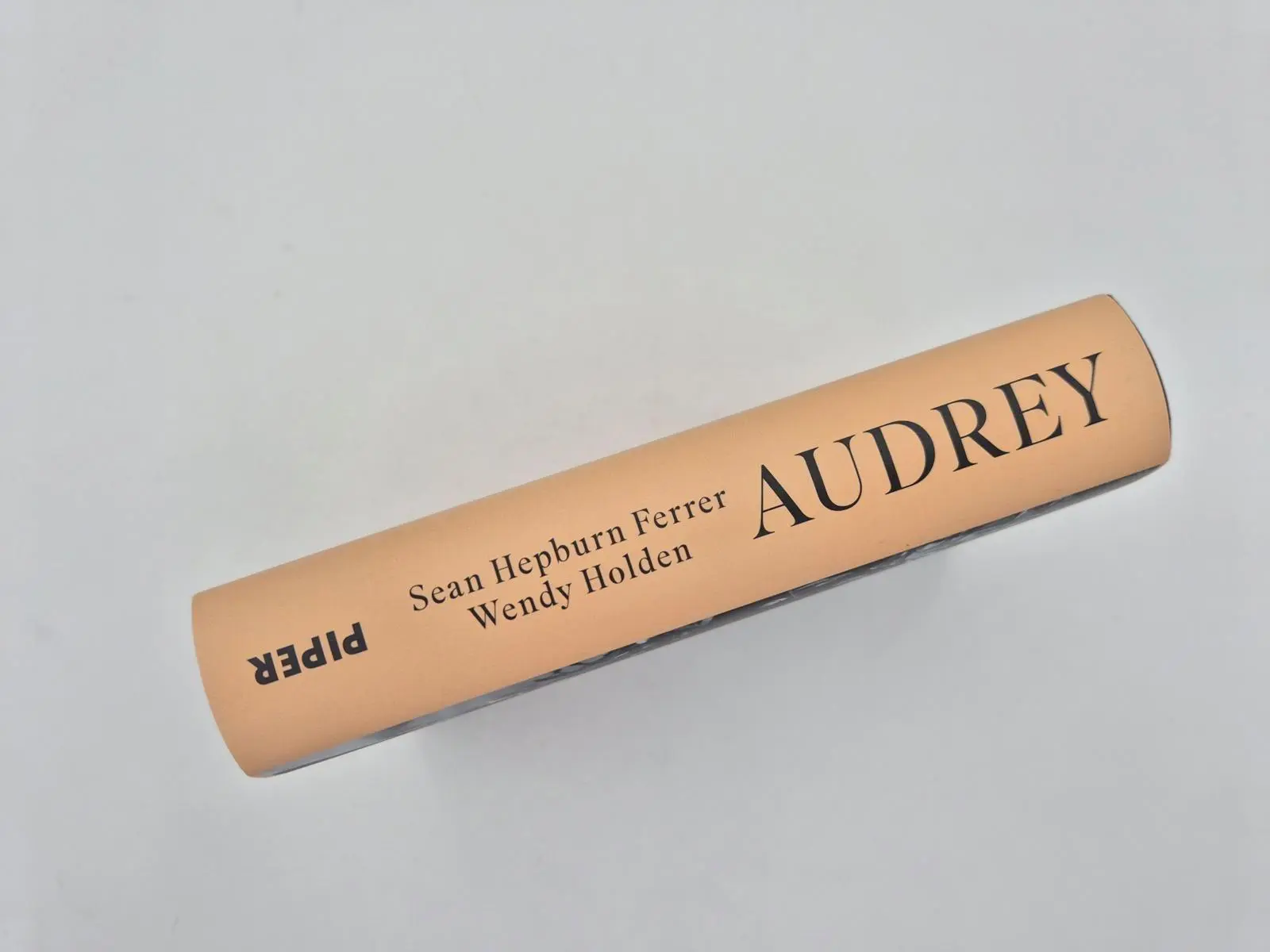 Bild: 9783492073790 | Audrey | Sean Hepburn Ferrer (u. a.) | Buch | 400 S. | Deutsch | 2026