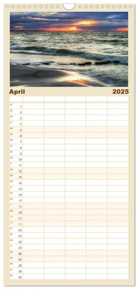 Bild: 9783457114490 | Familienplaner 2025 - Meine Ostsee mit 5 Spalten (Wandkalender, 21...