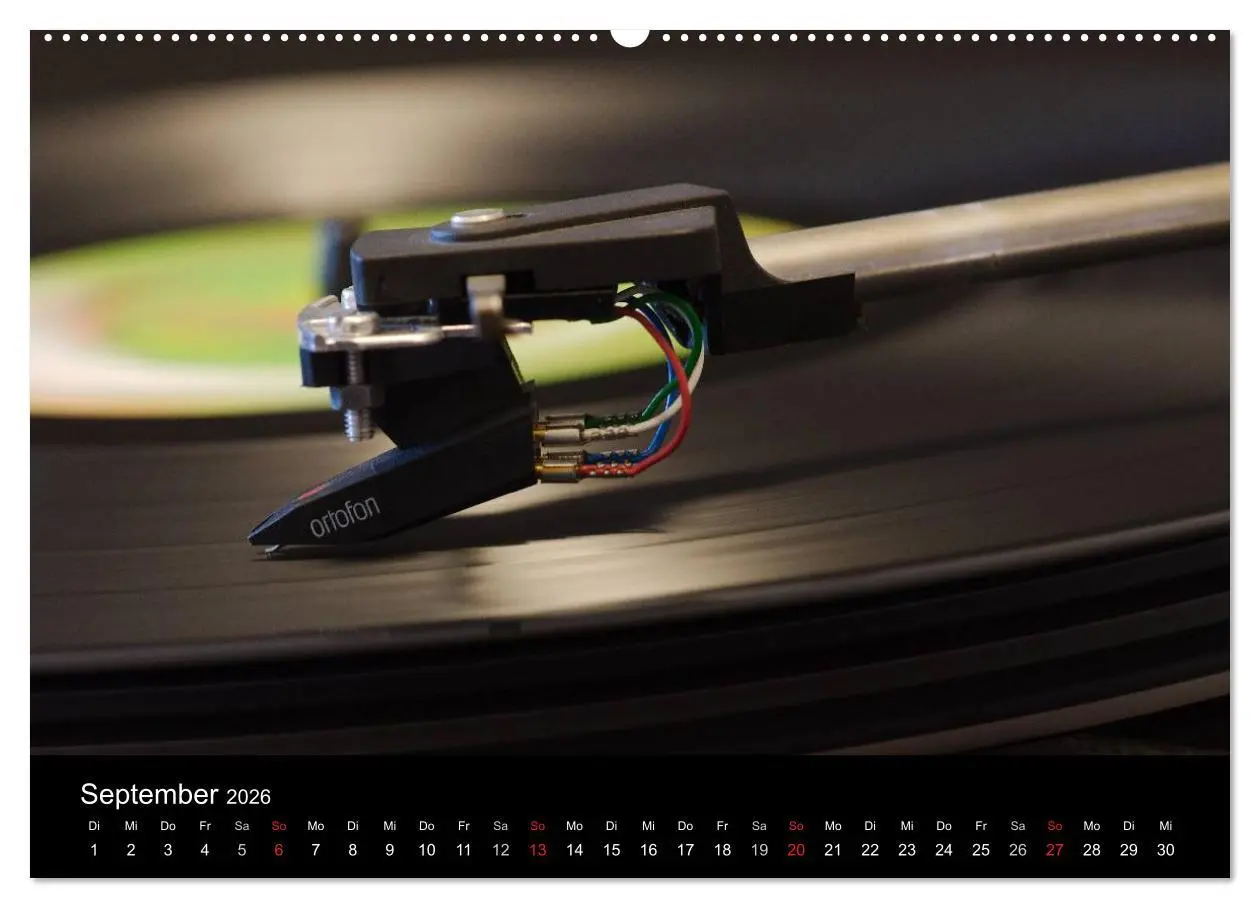 Bild: 9783516215090 | Vintage Turntables Made In Schwarzwald (Wandkalender 2026 DIN A2...