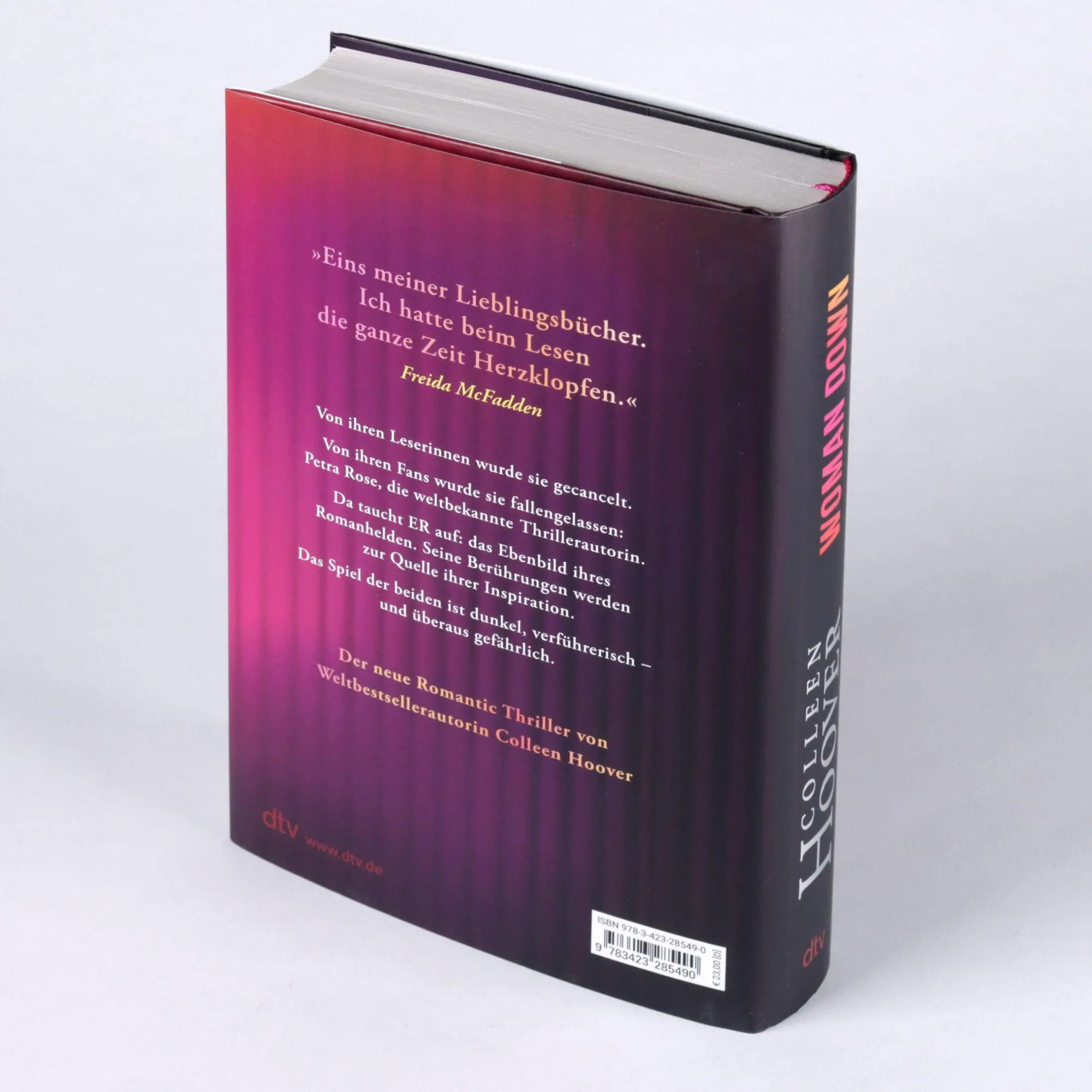 Bild: 9783423285490 | Woman Down | Colleen Hoover | Buch | 416 S. | Deutsch | 2026