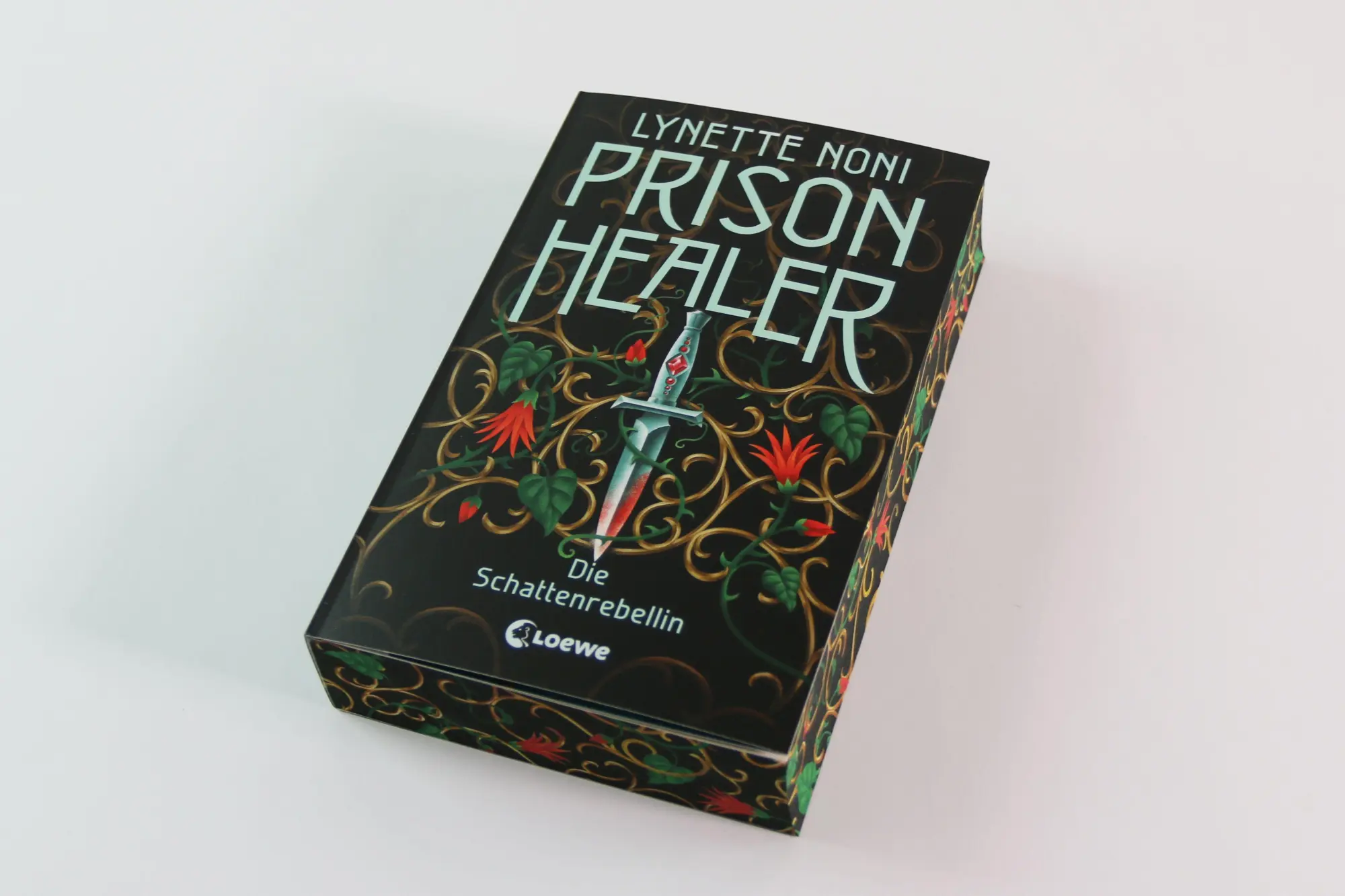 Bild: 9783743226890 | Prison Healer (Band 2) - Die Schattenrebellin | Lynette Noni | Buch