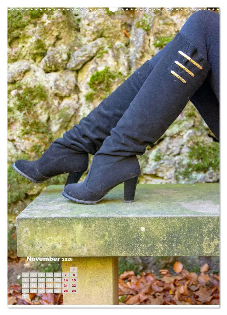 Bild: 9783516397390 | Stiefel und High Heels im Herbst (Wandkalender 2026 DIN A2 hoch),...