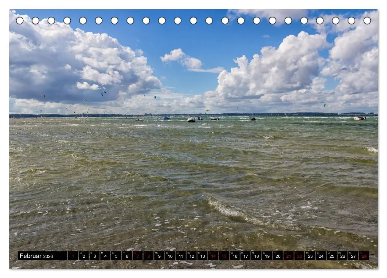 Bild: 9783457897690 | Laboe - Urlaub am Meer (Tischkalender 2026 DIN A5 quer), CALVENDO...