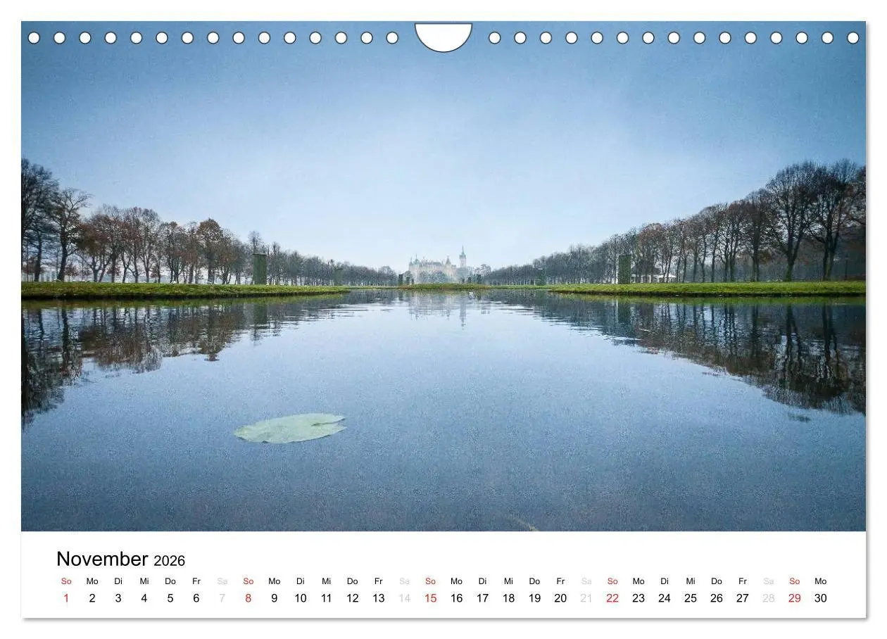 Bild: 9783516117790 | Schweriner Märchenschloss (Wandkalender 2026 DIN A4 quer), CALVENDO...