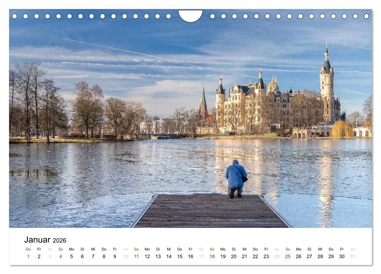 Bild: 9783516117790 | Schweriner Märchenschloss (Wandkalender 2026 DIN A4 quer), CALVENDO...