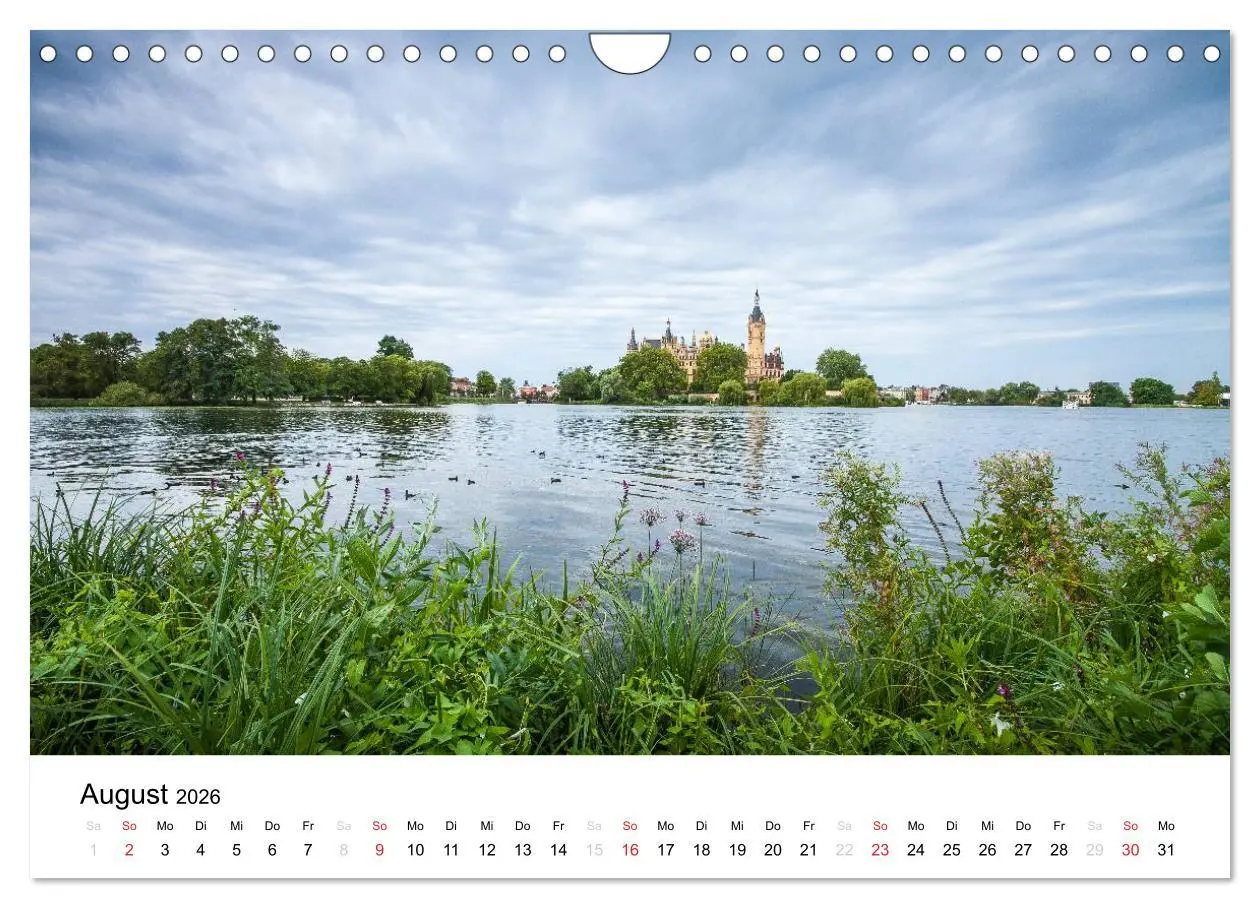 Bild: 9783516117790 | Schweriner Märchenschloss (Wandkalender 2026 DIN A4 quer), CALVENDO...