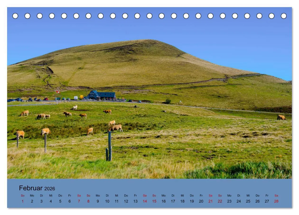 Bild: 9783457937990 | Naturparadies Auvergne (Tischkalender 2026 DIN A5 quer), CALVENDO...