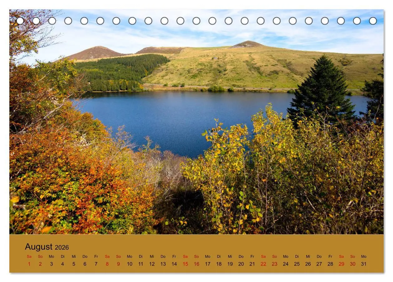 Bild: 9783457937990 | Naturparadies Auvergne (Tischkalender 2026 DIN A5 quer), CALVENDO...