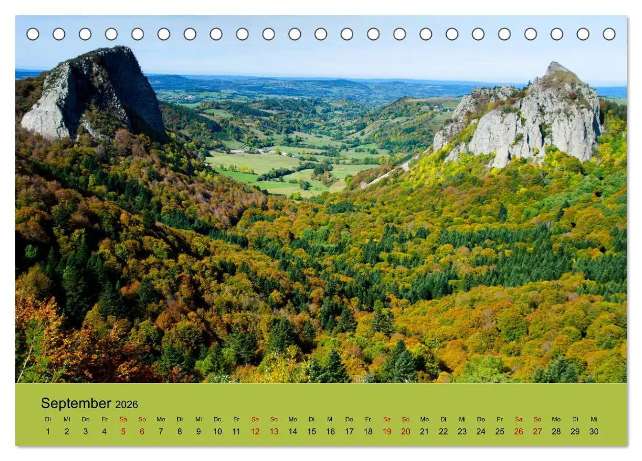 Bild: 9783457937990 | Naturparadies Auvergne (Tischkalender 2026 DIN A5 quer), CALVENDO...