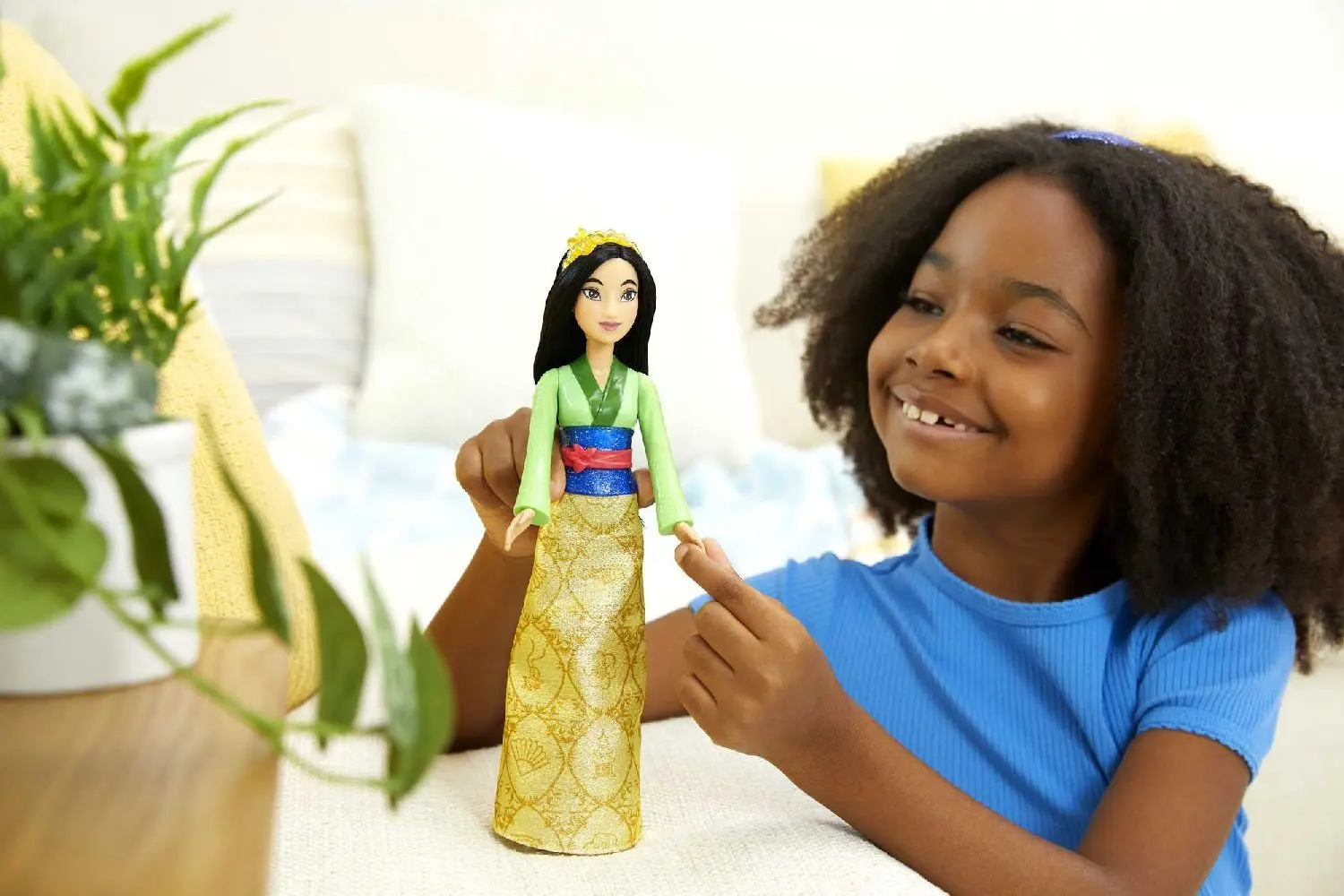Bild: 194735120291 | Disney Prinzessin Mulan-Puppe | In Blister | HLW14 | 2023 | Mattel