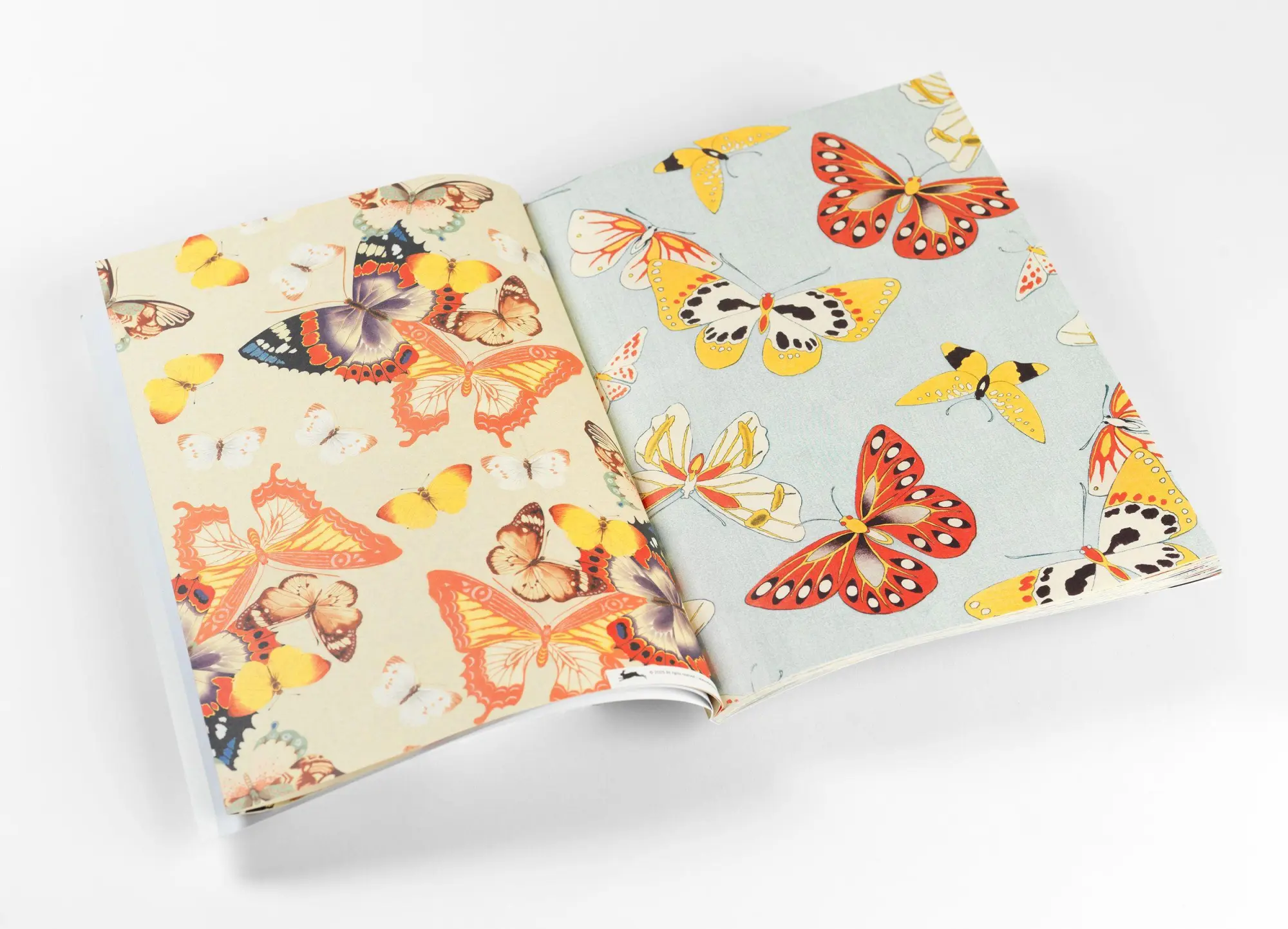 Bild: 9789460091391 | Japanese Butterflies | Gift &amp; Creative Paper Book Vol. 117 | Roojen
