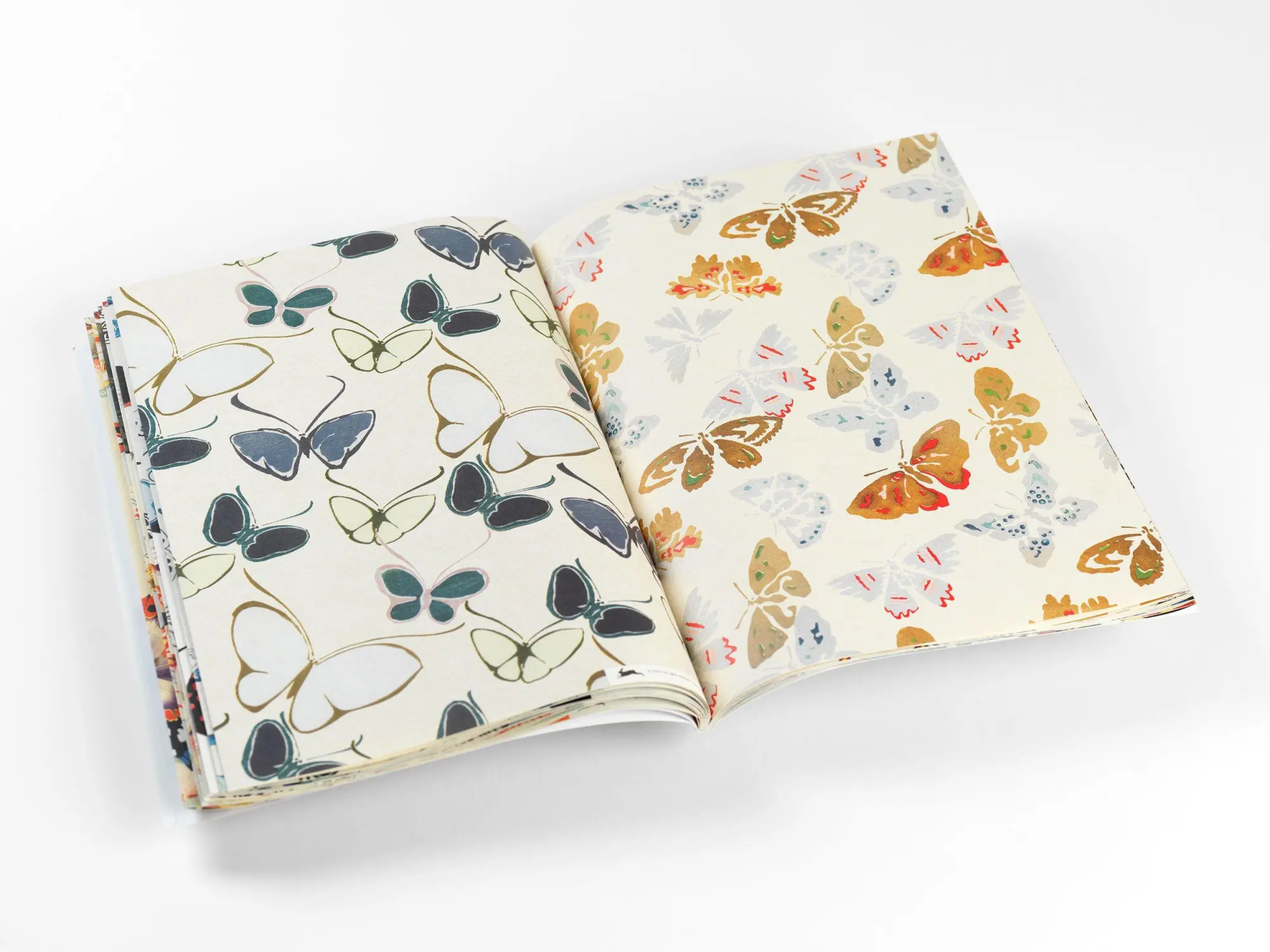 Bild: 9789460091391 | Japanese Butterflies | Gift &amp; Creative Paper Book Vol. 117 | Roojen