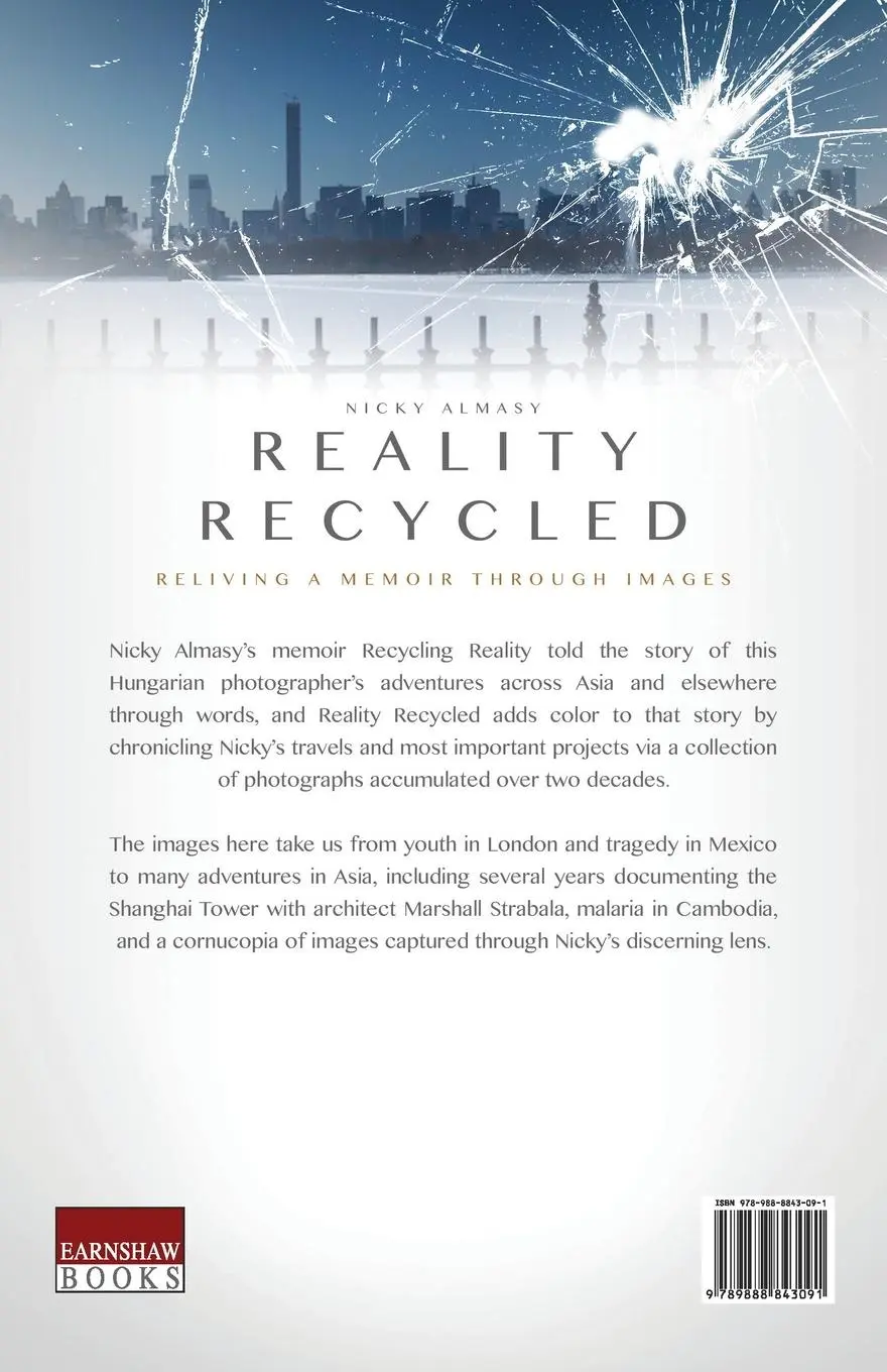 Rückseite: 9789888843091 | Reality Recycled | Reliving a memoir through images | Nicky Almasy