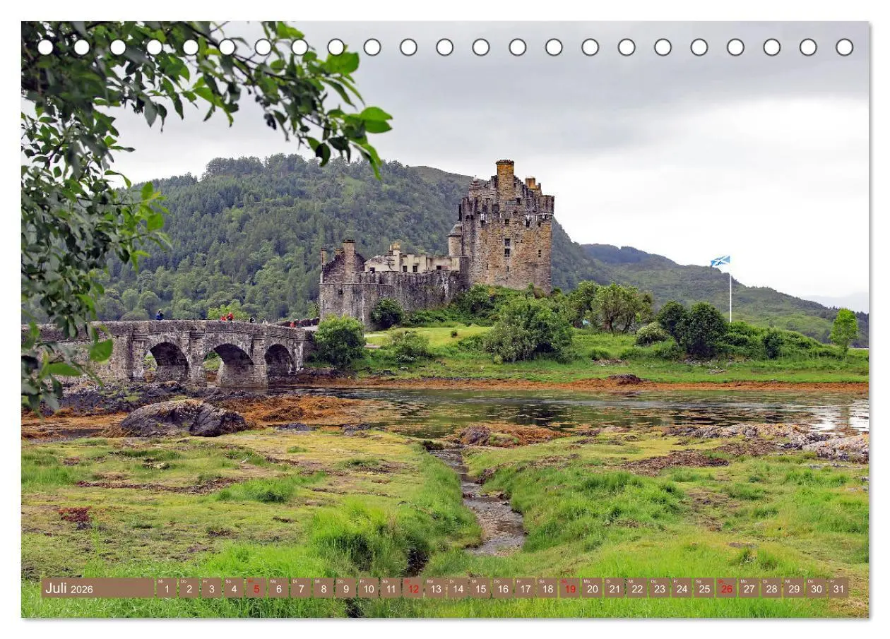 Bild: 9783457573891 | Urlaub in Schottland (Tischkalender 2026 DIN A5 quer), CALVENDO...