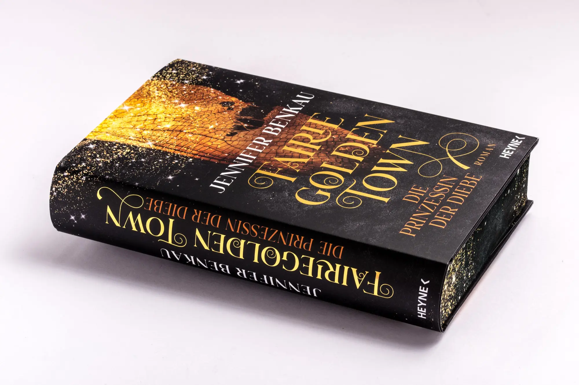 Bild: 9783453274891 | Fairiegolden Town - Die Prinzessin der Diebe | Jennifer Benkau | Buch