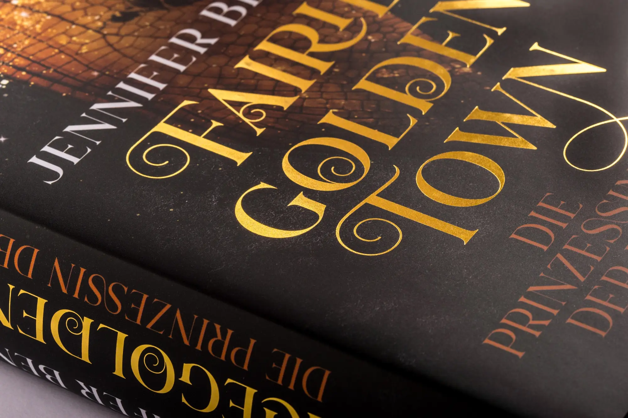 Bild: 9783453274891 | Fairiegolden Town - Die Prinzessin der Diebe | Jennifer Benkau | Buch