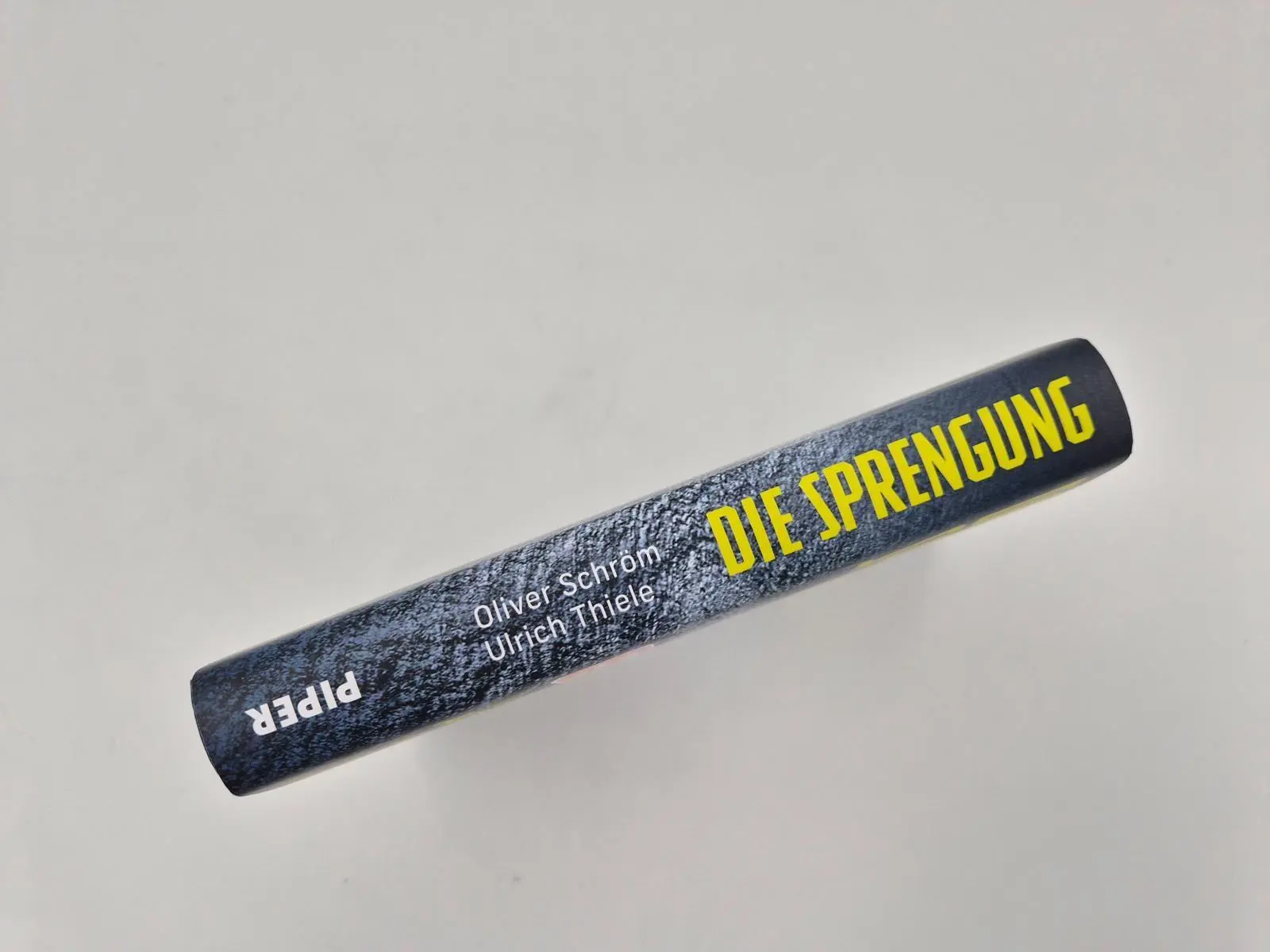 Bild: 9783492075091 | Die Sprengung | Oliver Schröm (u. a.) | Buch | 288 S. | Deutsch | 2026