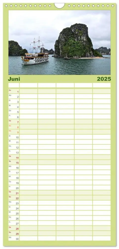 Bild: 9783457105191 | Familienplaner 2025 - Vietnam - Land der Kontraste 2025 mit 5...