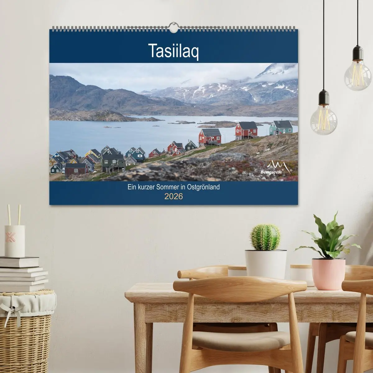 Bild: 9783457635391 | Tasiilaq - Ein kurzer Sommer in Ostgrönland (Wandkalender 2026 DIN...