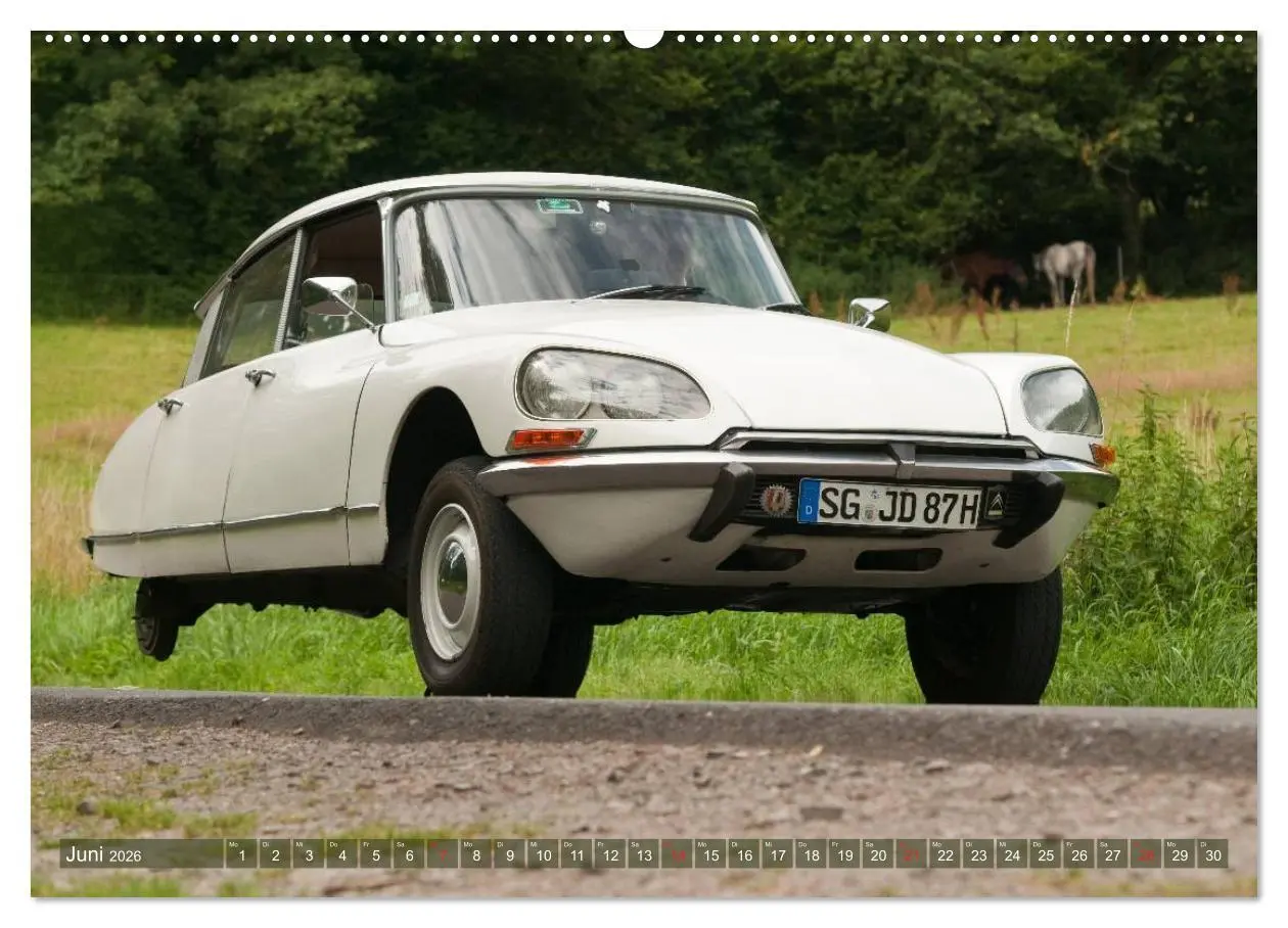 Bild: 9783516026191 | Citroën DS - Göttin in weiß (hochwertiger Premium Wandkalender 2026...
