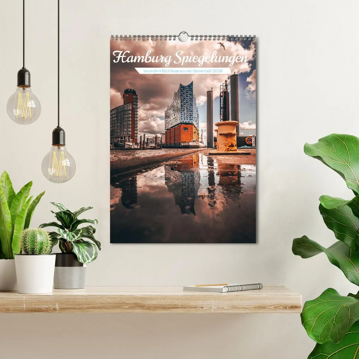 Bild: 9783516338591 | Hamburg Spiegelungen 2026 (Wandkalender 2026 DIN A3 hoch), CALVENDO...