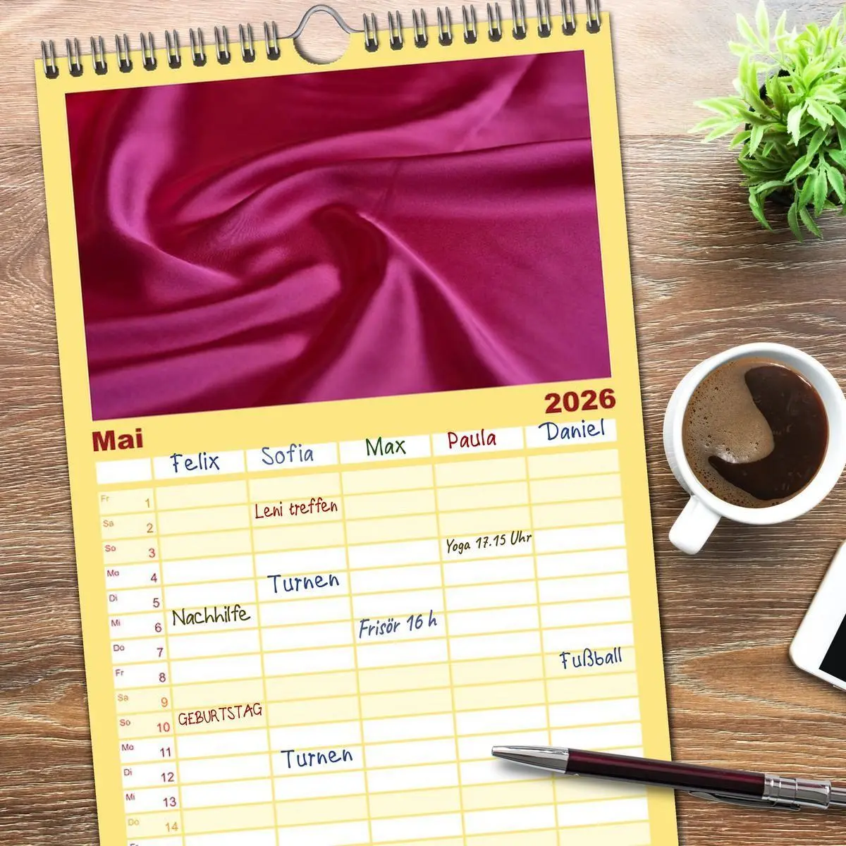 Bild: 9783516509991 | Familienplaner 2026 - Foto- und Bastelkalender Satin - Stilvoll zum...