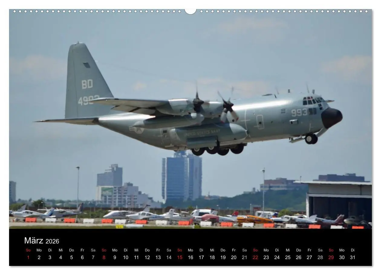 Bild: 9783516120592 | Militär Air-Cargo (Wandkalender 2026 DIN A2 quer), CALVENDO...
