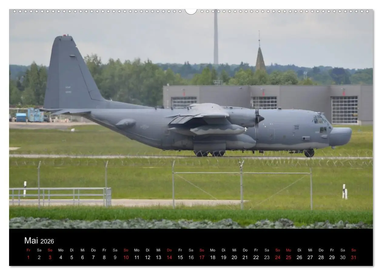 Bild: 9783516120592 | Militär Air-Cargo (Wandkalender 2026 DIN A2 quer), CALVENDO...