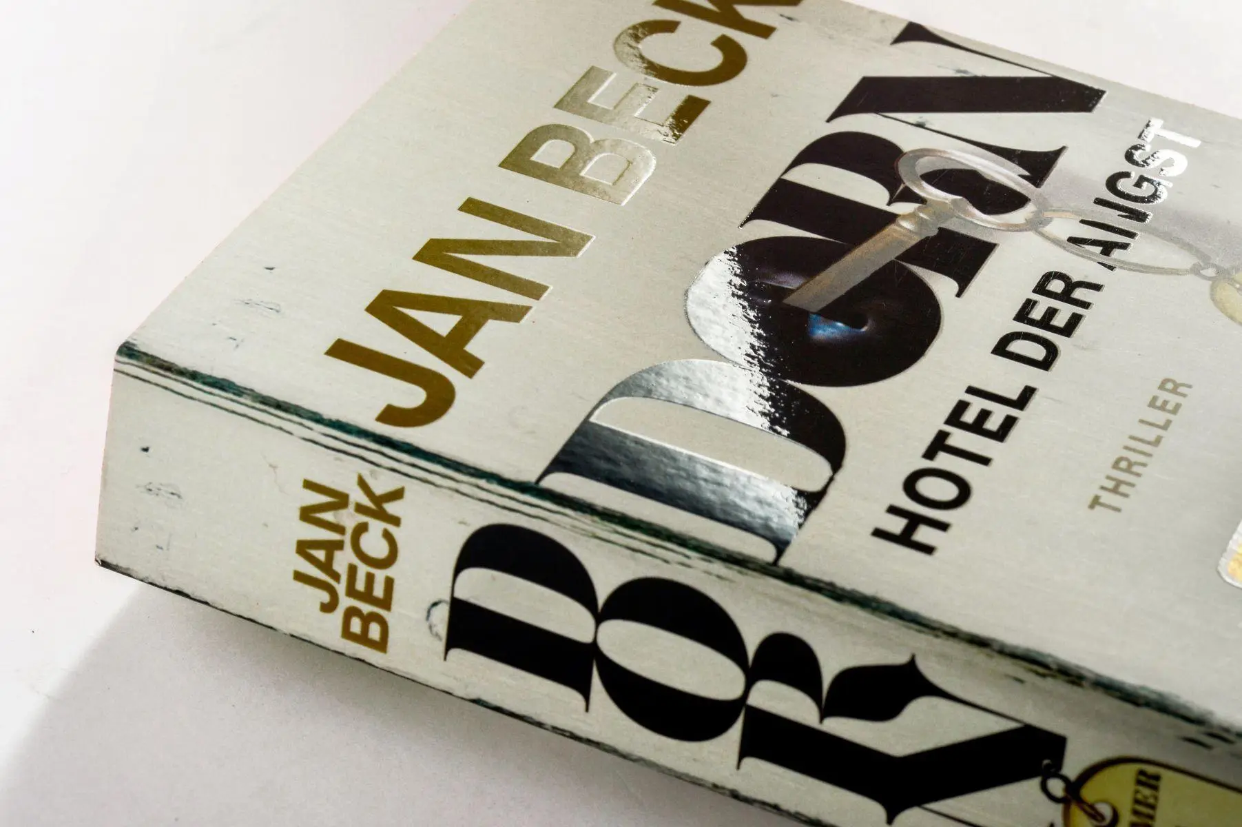 Bild: 9783328113492 | Dorn. Hotel der Angst | Zimmer 103. Thriller | Jan Beck | Taschenbuch