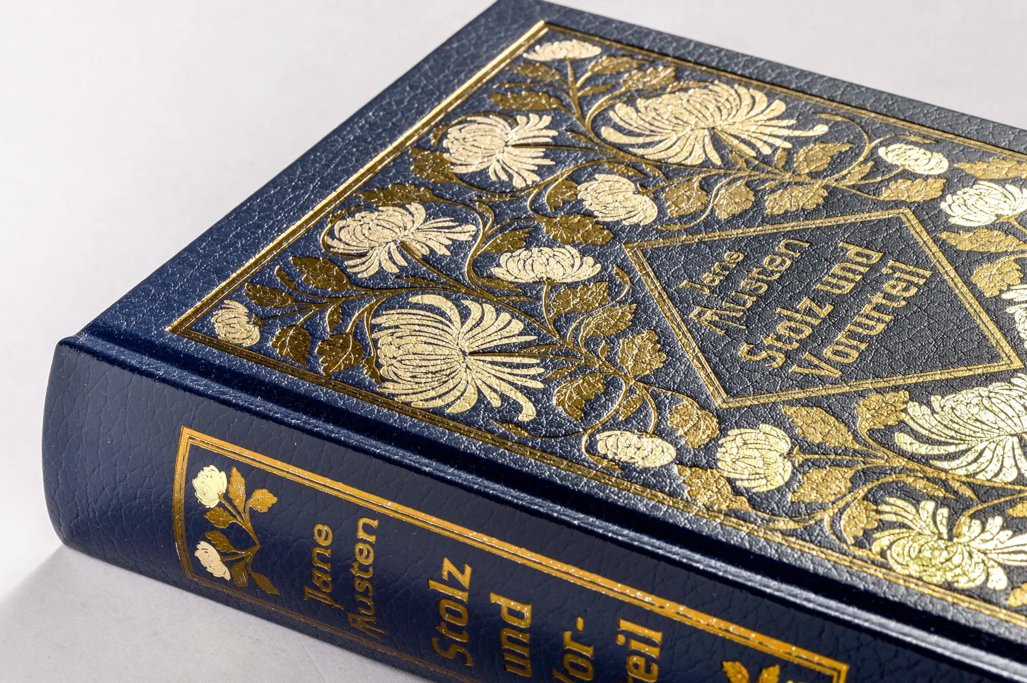 Bild: 9783730615492 | Stolz und Vorurteil | Jane Austen | Buch | Cabra-Leder-Reihe | 432 S.
