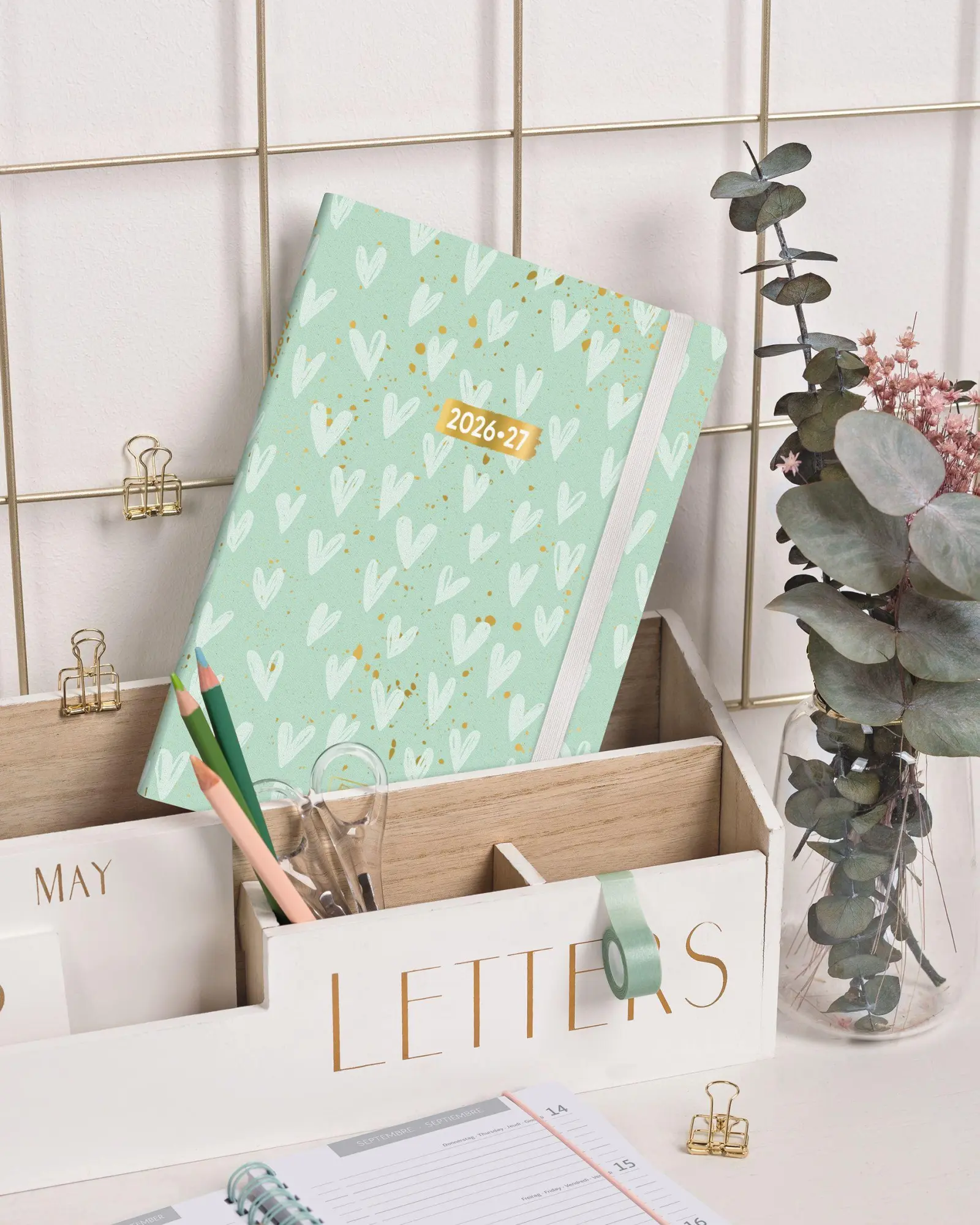 Bild: 4061947155792 | Schülerkalender 2026/2027 "Hearts" A5, Textil | Kalender | 208 S.