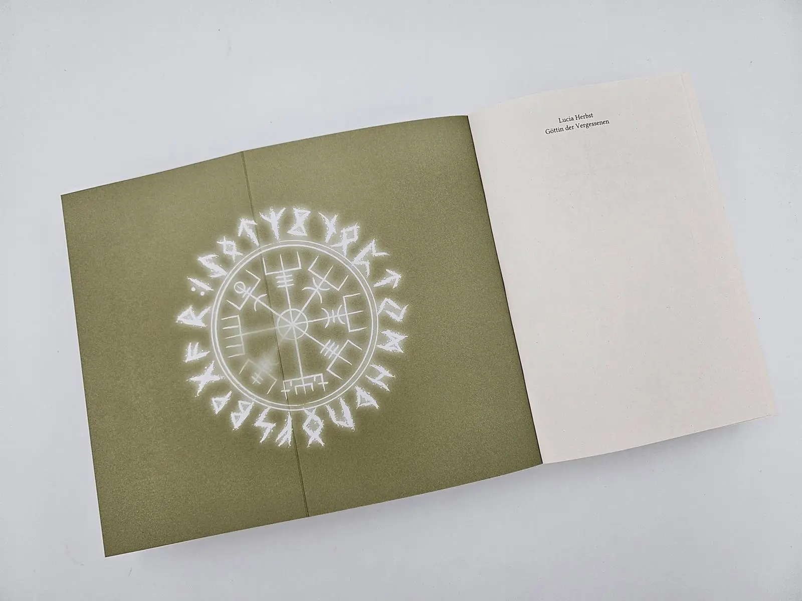 Bild: 9783492707992 | Göttin der Vergessenen | Lucia Herbst | Taschenbuch | 416 S. | Deutsch