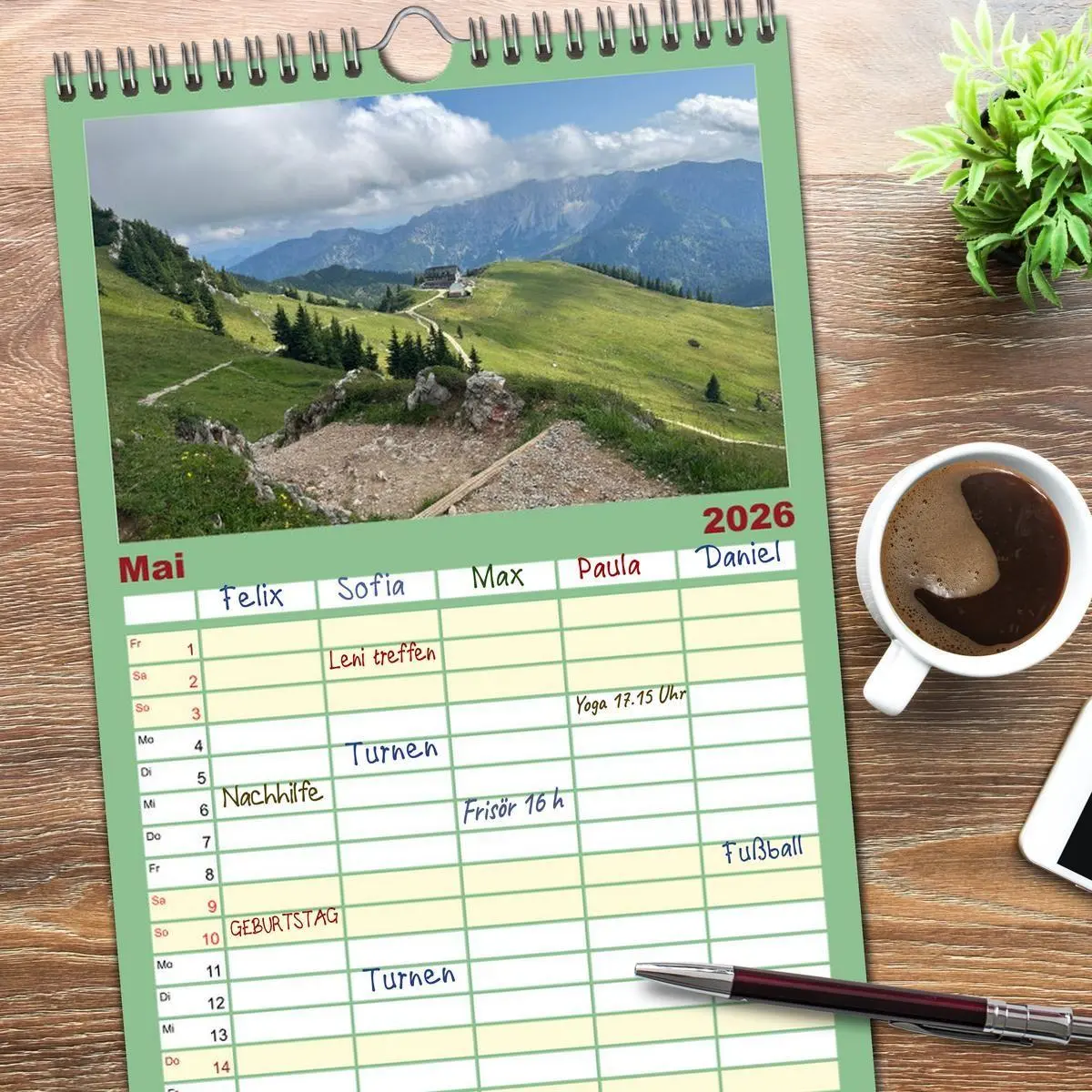 Bild: 9783516498592 | Familienplaner 2026 - Alpenauszeit - Schöne Orte der Alpen mit 5...