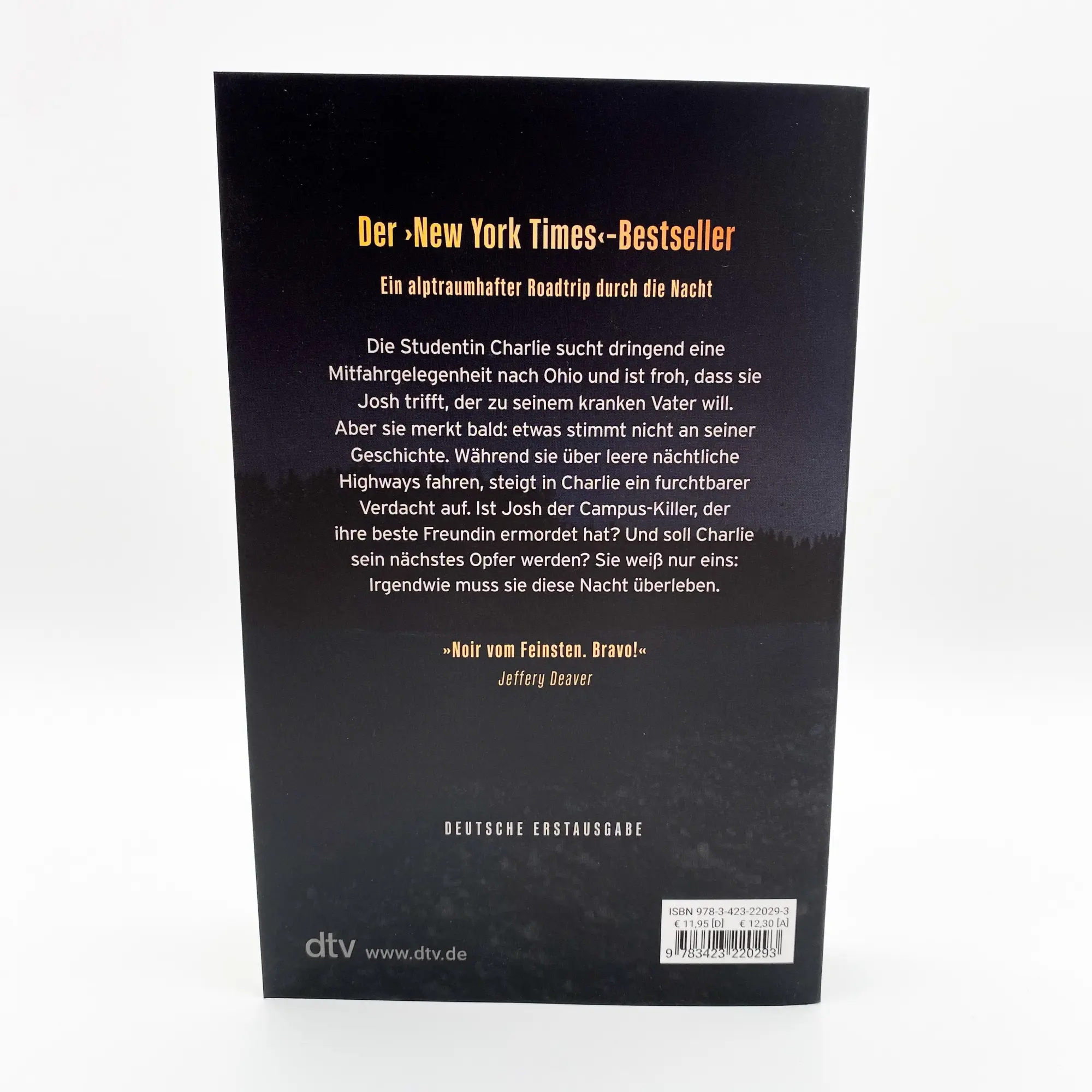 Bild: 9783423220293 | NIGHT - Nacht der Angst | Riley Sager | Taschenbuch | 368 S. | Deutsch