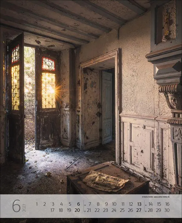 Bild: 9783819300493 | Lost Places 2027 | Verlag Korsch | Kalender | Spiralbindung | 14 S.