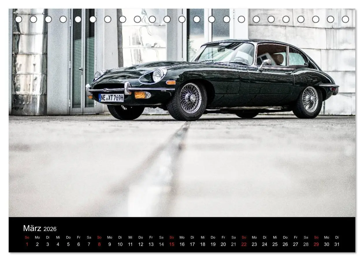 Bild: 9783516020793 | Jaguar E-Type 2026 (Tischkalender 2026 DIN A5 quer), CALVENDO...