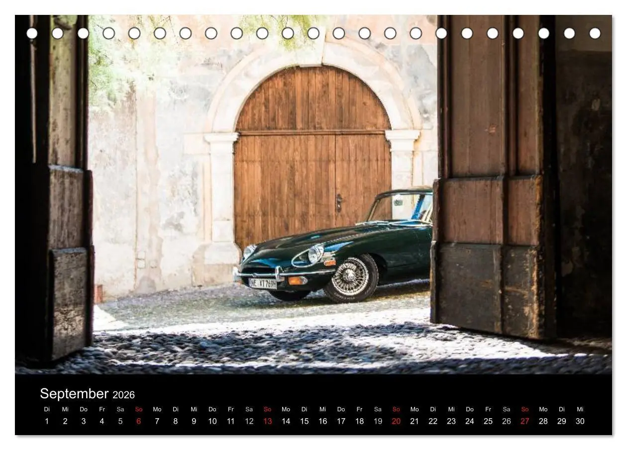 Bild: 9783516020793 | Jaguar E-Type 2026 (Tischkalender 2026 DIN A5 quer), CALVENDO...