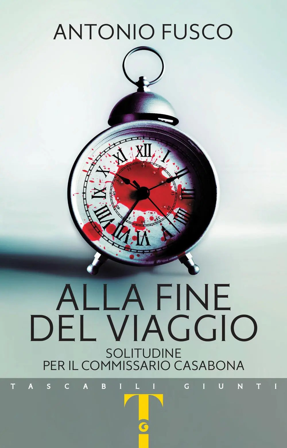 Cover: 9788809971493 | Alla fine del viaggio. Solitudine per il commissario Casabona | Fusco