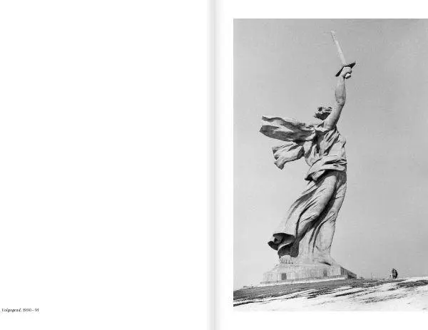 Bild: 9783969002193 | Helga Paris | für uns | Helga Paris | Buch | 240 S. | Englisch | 2025