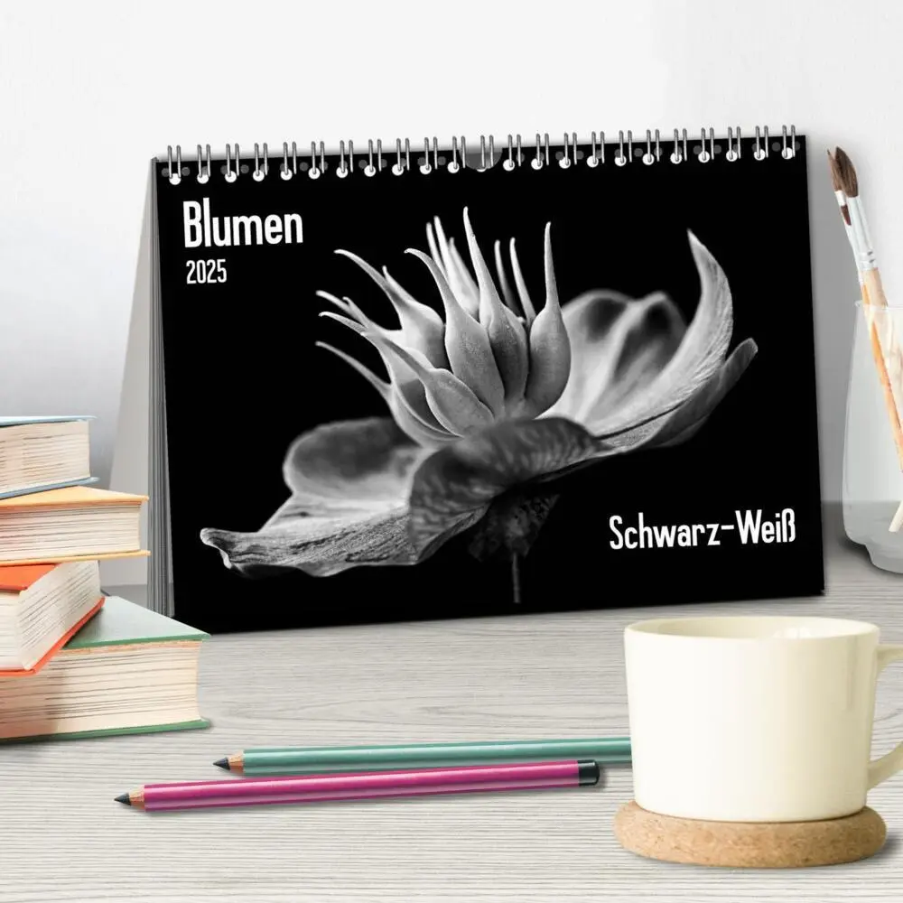 Bild: 9783435635993 | Blumen 2025, Schwarz-Weiß (Tischkalender 2025 DIN A5 quer),...