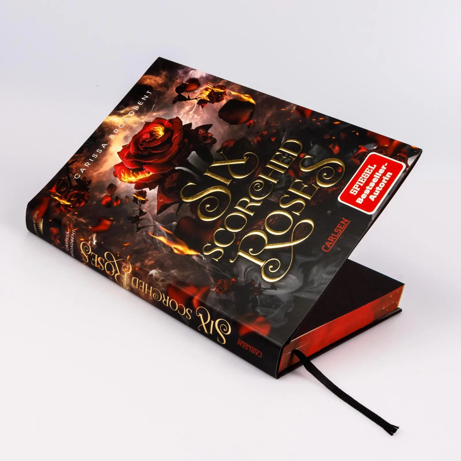 Bild: 9783551586193 | Six Scorched Roses (Crowns of Nyaxia) | Carissa Broadbent | Buch