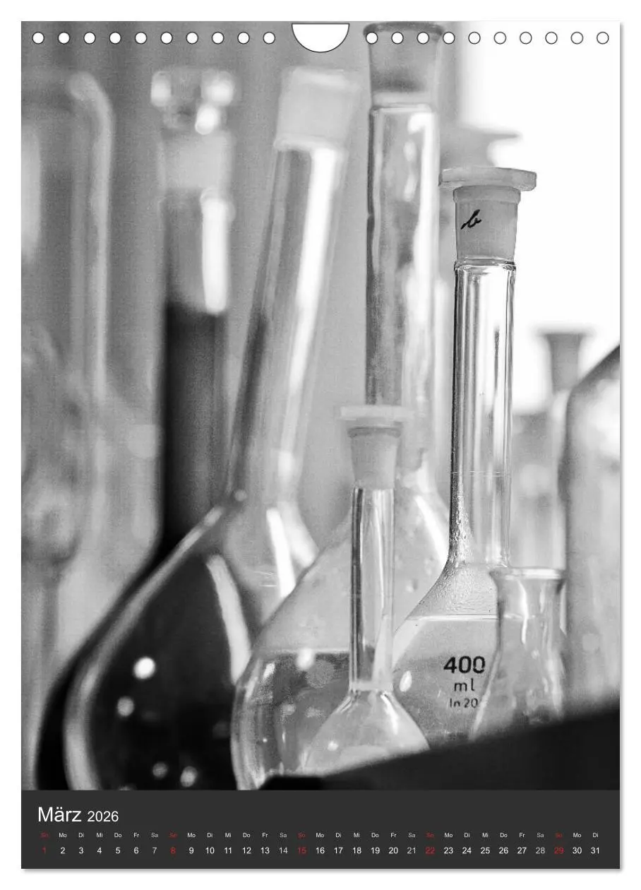 Bild: 9783516466393 | Industrieästhetik in Schwarz-Weiss (Wandkalender 2026 DIN A4 hoch),...