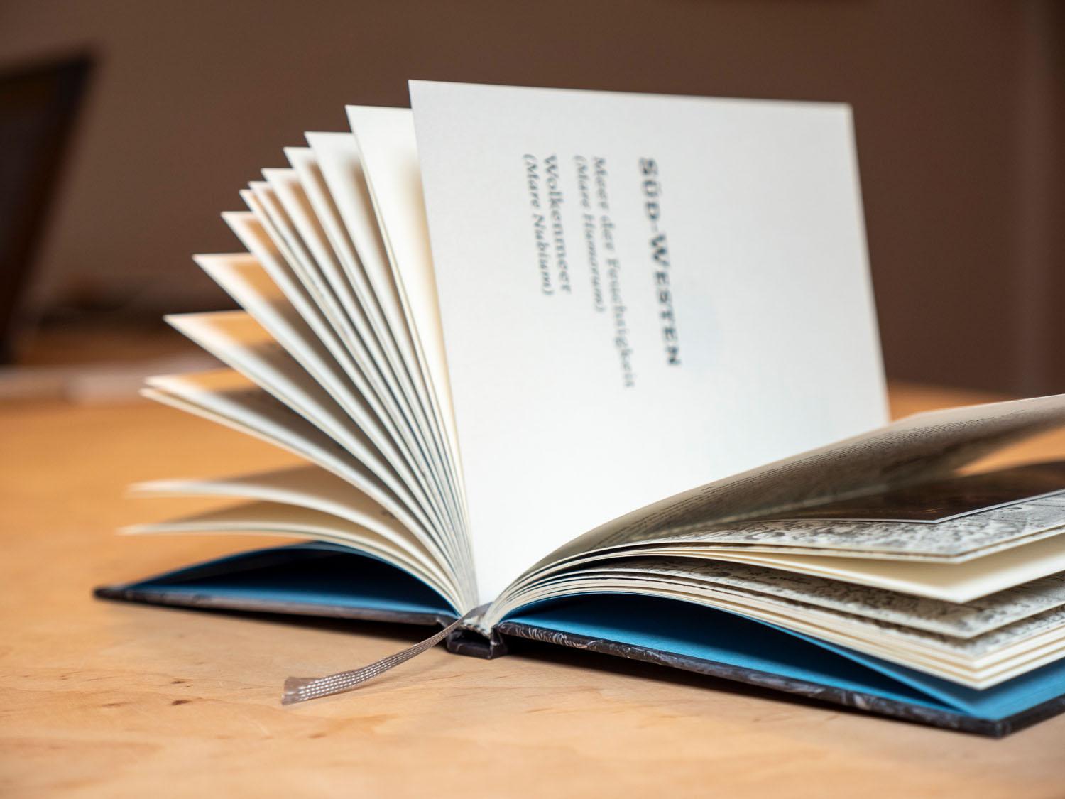 Bild: 9783963480294 | Die Meere des Mondes | Robert Steinmüller | Buch | 96 S. | Deutsch