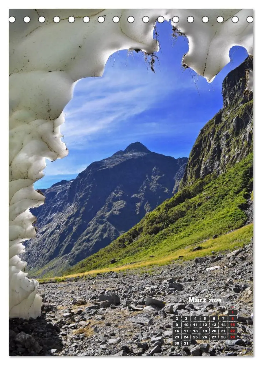 Bild: 9783516480894 | Reise durch Neuseeland (Tischkalender 2026 DIN A5 hoch), CALVENDO...